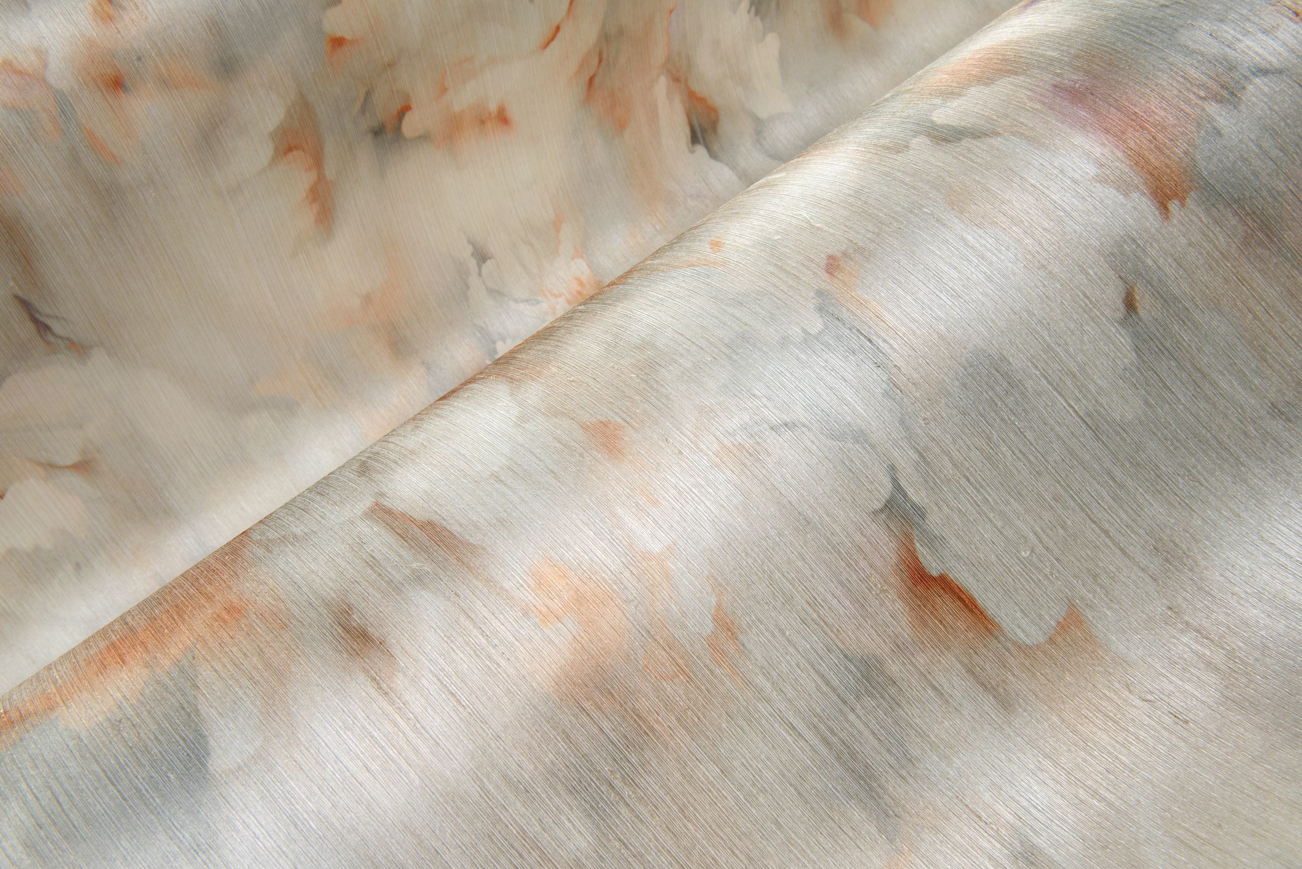 Silk Bombis